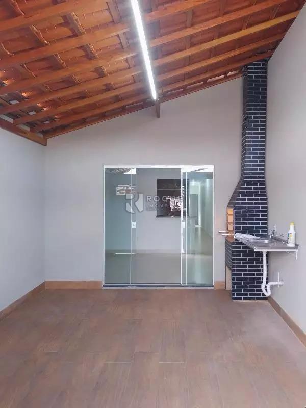 Casa Residencial à venda no bairro Jardim Santa Adélia: 