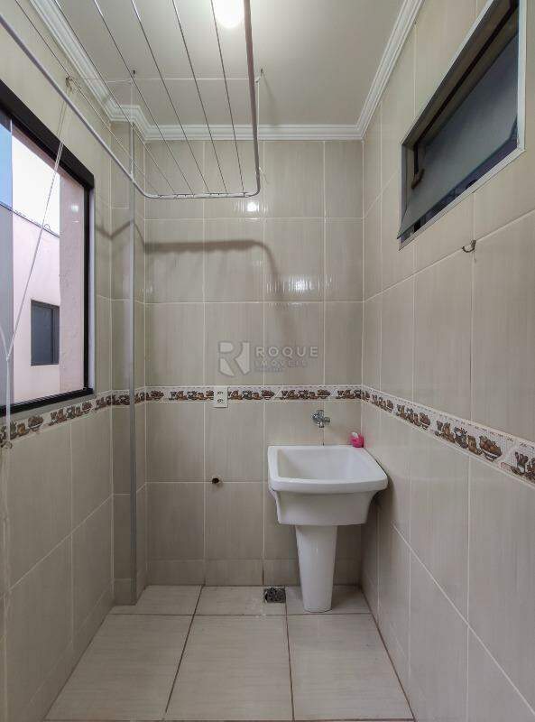 Apartamento para aluguel no bairro Vila Claudia: Área de serviço 