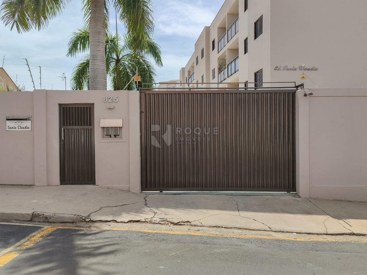 Apartamento para aluguel no bairro Vila Claudia: 