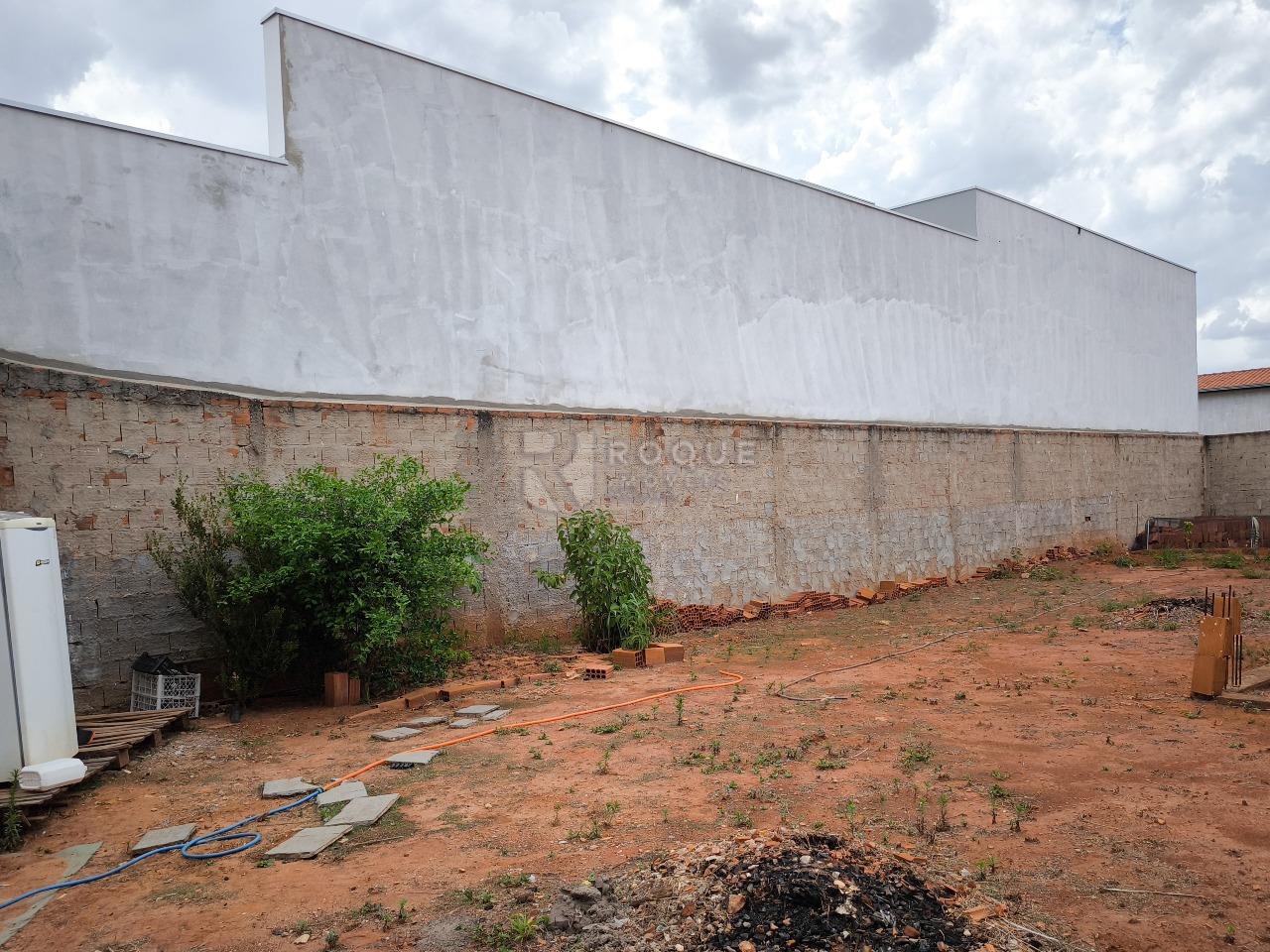 Terreno à venda no bairro Jardim Bela Vista: 