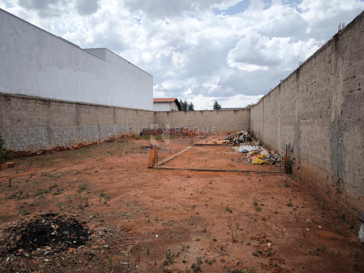 Terreno à venda no bairro Jardim Bela Vista: 