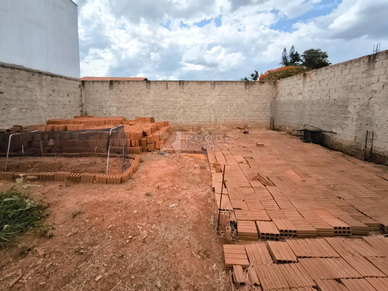 Terreno à venda no bairro Jardim Bela Vista: 