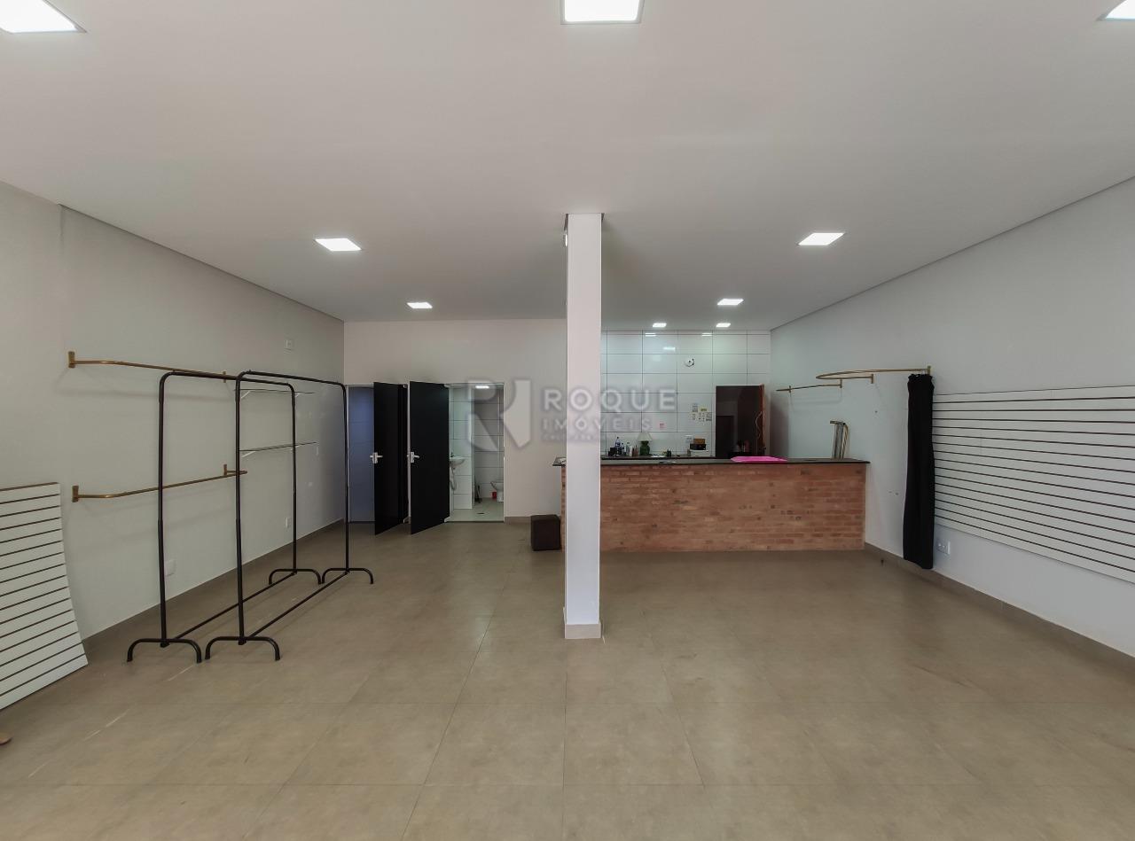 Salão para aluguel no bairro Jardim Residencial Santa Amália: Salão