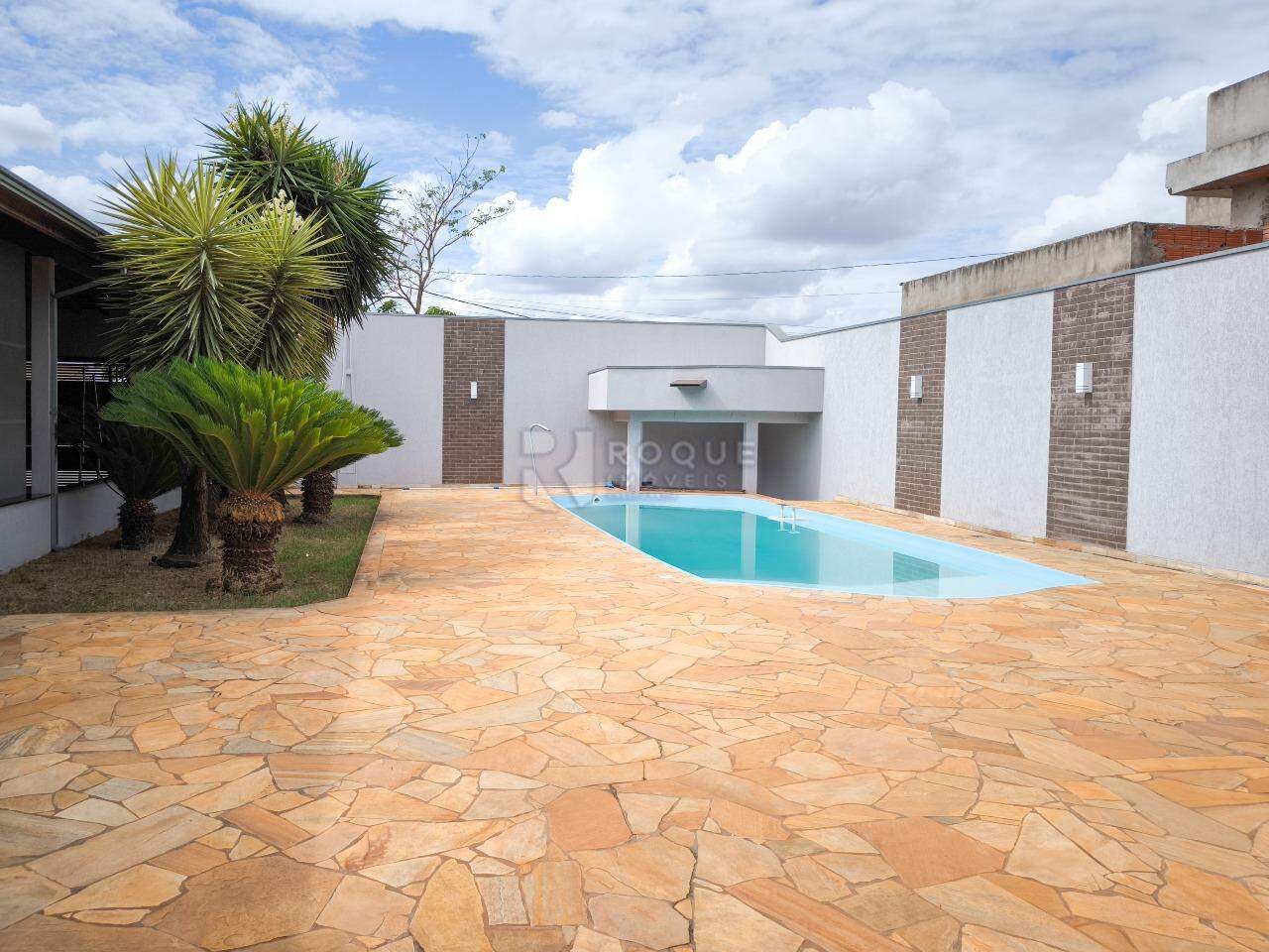 Casa Residencial à venda no bairro Residencial Palmeira Real: ÁREA EXTERNA