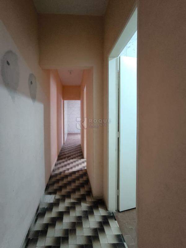 Casa Residencial à venda no bairro Jardim Ouro Verde: CORREDOR INTERNO