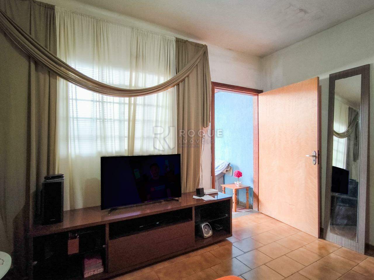 Casa Residencial à venda no bairro Parque Residencial Abílio Pedro: SALA DE ESTAR