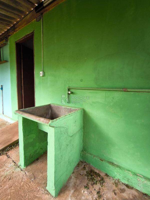 Casa Residencial à venda no bairro Jardim Nossa Senhora de Fátima: LAVANDERIA CASA 2