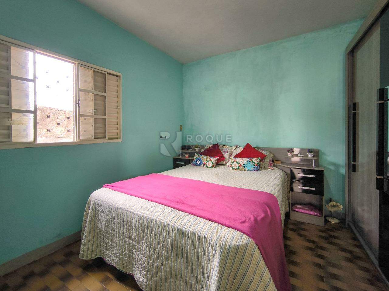 Casa Residencial à venda no bairro Jardim Planalto: DORMITÓRIO 1