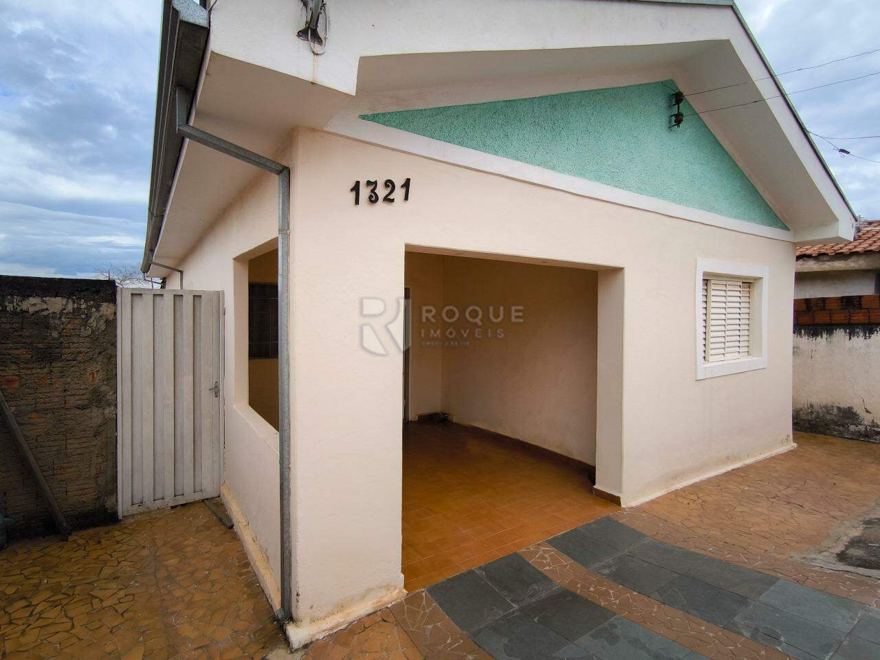 Casa Residencial à venda no bairro Jardim Planalto: GARAGEM
