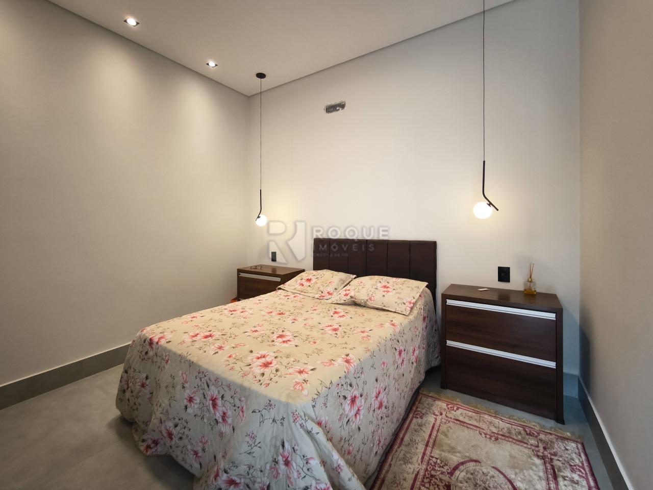 Casa em condomínio à venda no bairro Residenciais Fazenda Itapema: SUÍTE MASTER