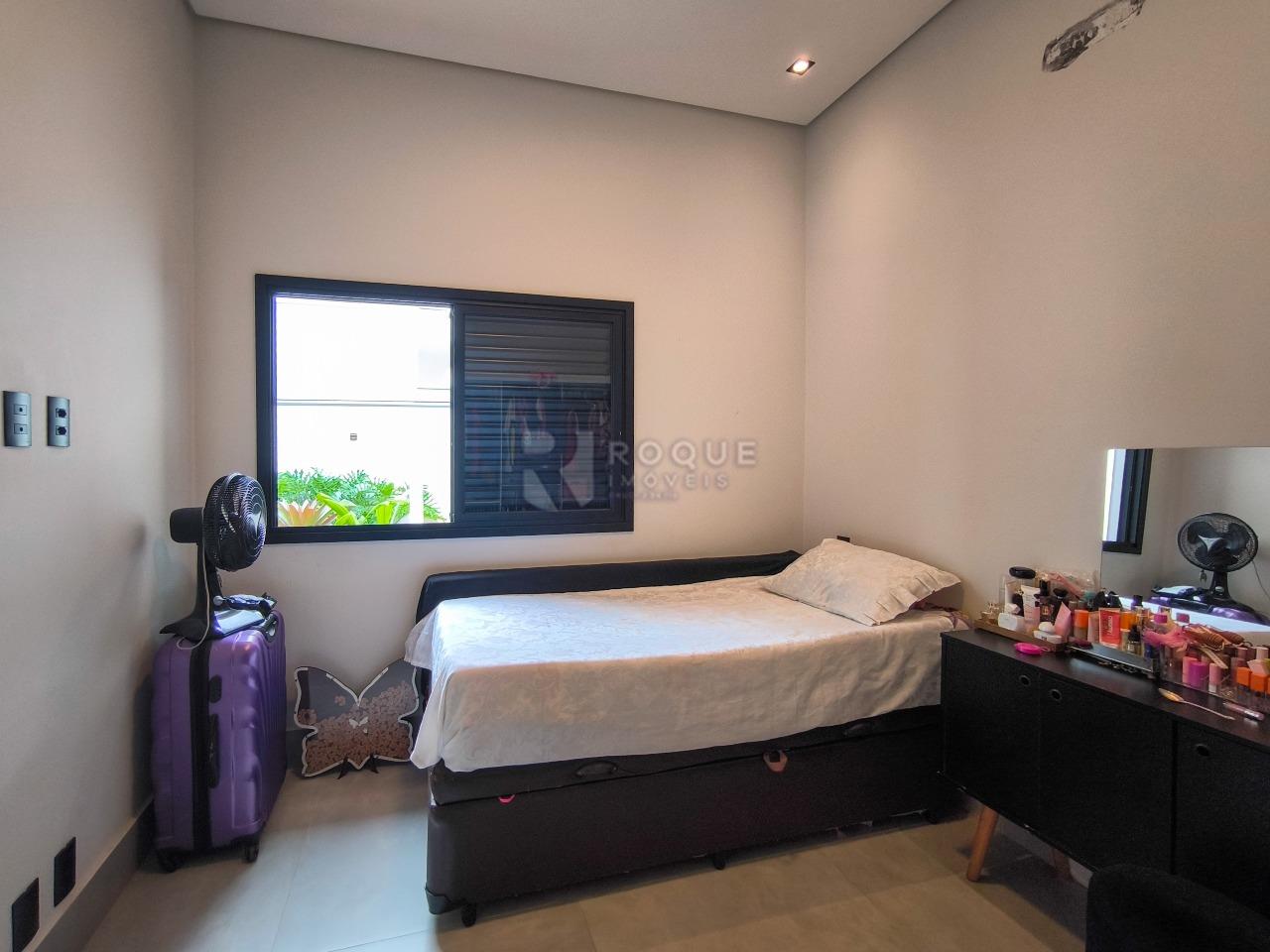 Casa em condomínio à venda no bairro Residenciais Fazenda Itapema: SUÍTE 2