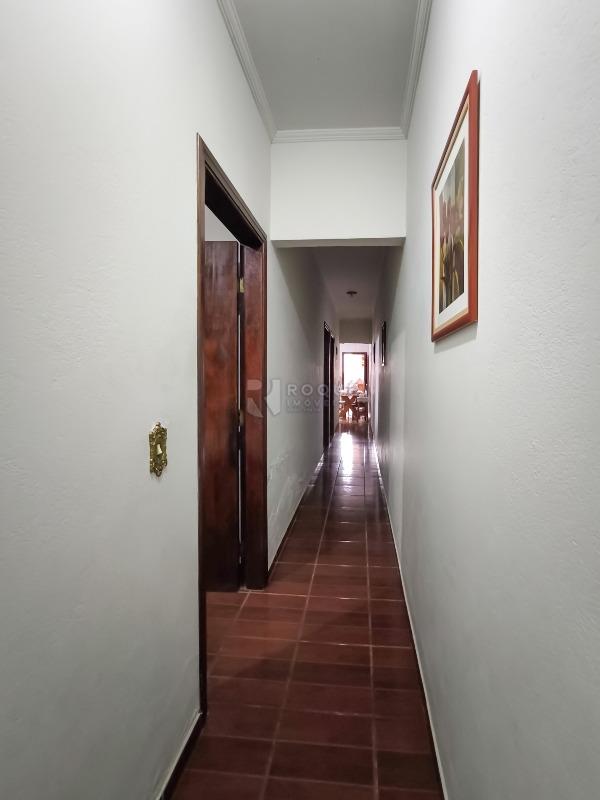 Casa Residencial à venda no bairro Jardim São Manoel: CORREDOR INTERNO