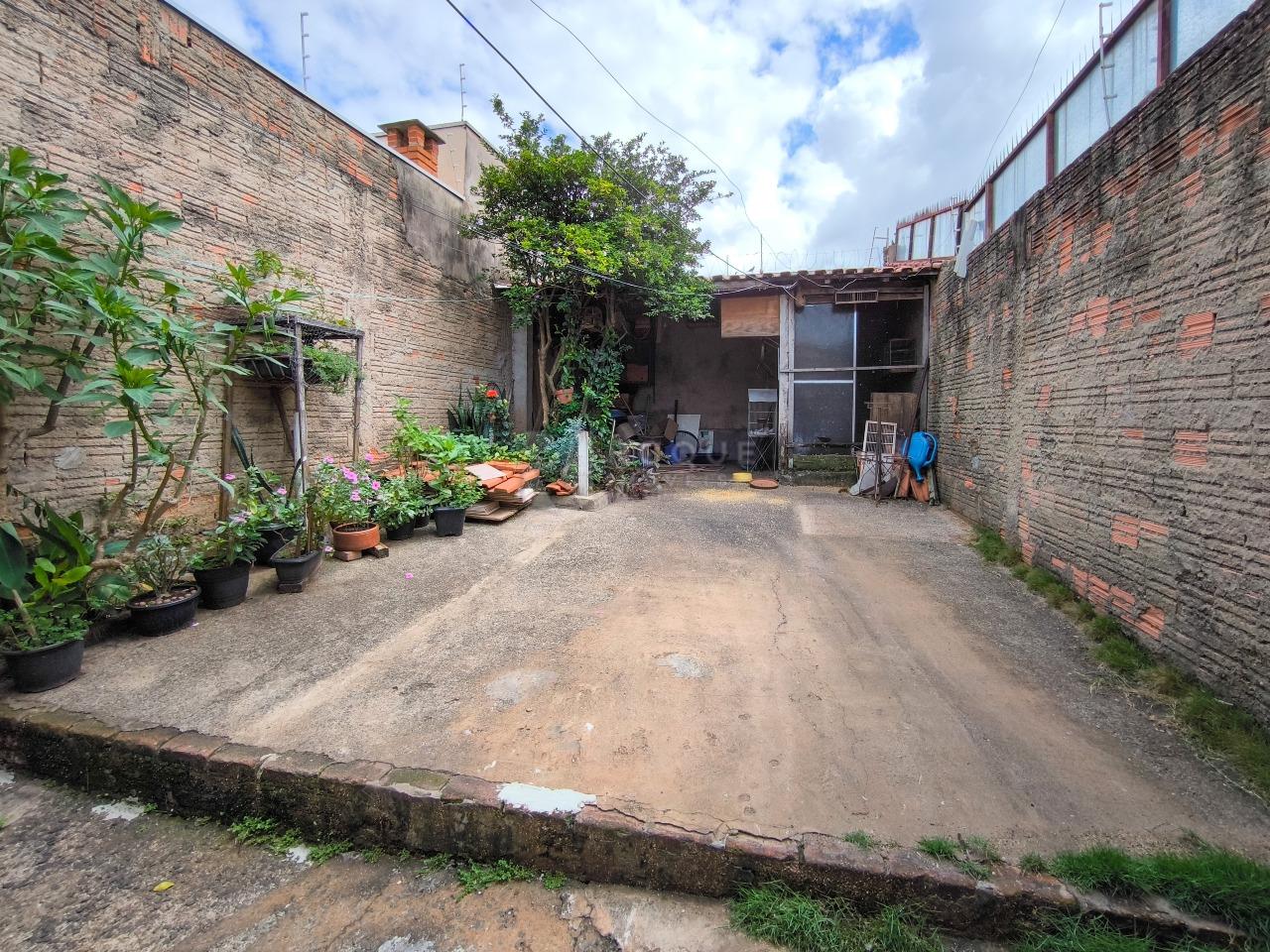 Casa Residencial à venda no bairro Jardim São Manoel: QUINTAL