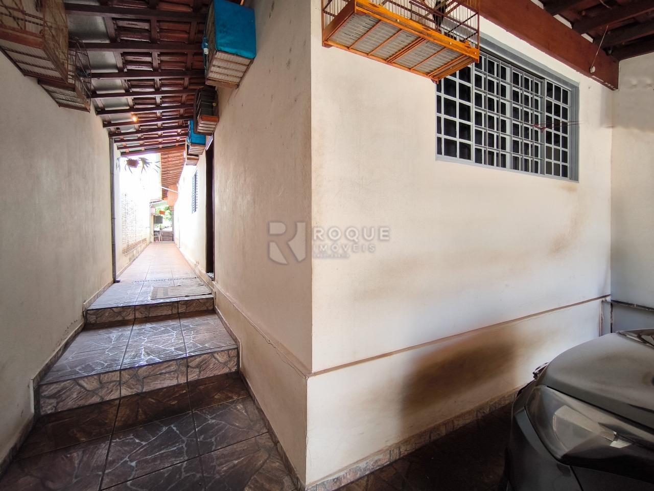 Casa Residencial à venda no bairro Jardim São Manoel: LATERAL EXTERNA