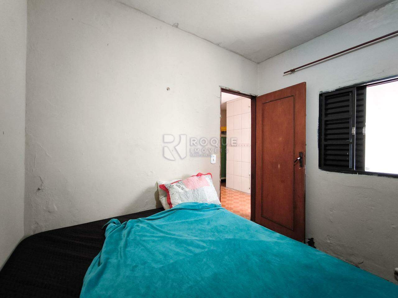 Casa Residencial à venda no bairro Jardim Vista Alegre: SUÍTE