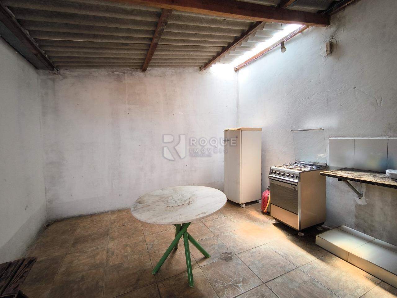 Casa Residencial à venda no bairro Jardim Vista Alegre: COZINHA CASA 2