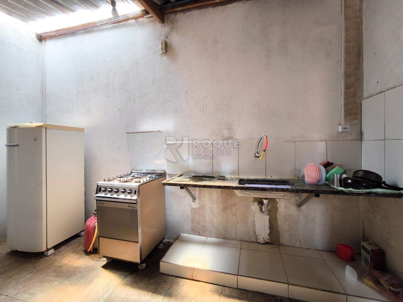 Casa Residencial à venda no bairro Jardim Vista Alegre: COZINHA CASA 2