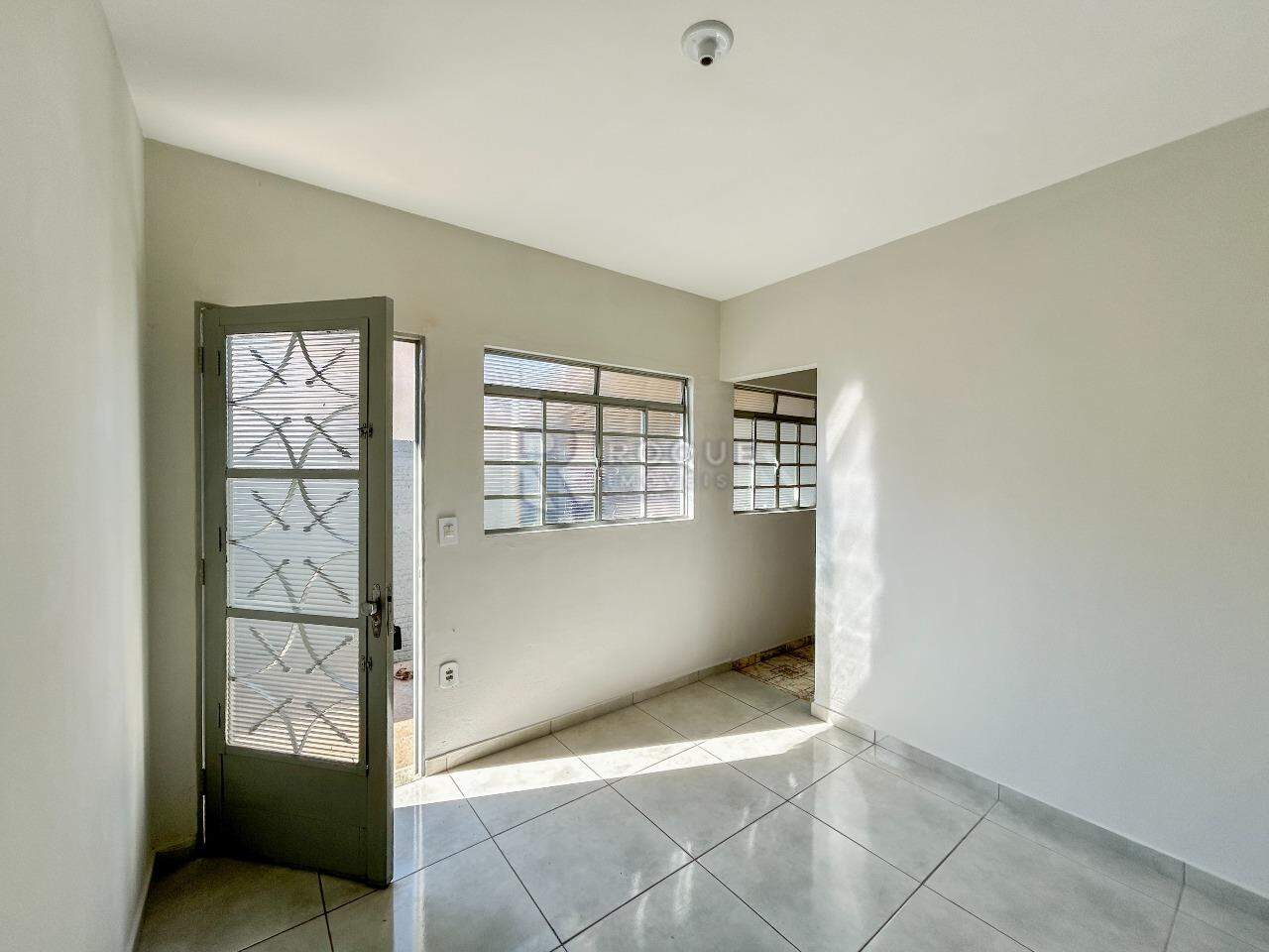 Casa Residencial para aluguel no bairro Jardim São Simão: Sala