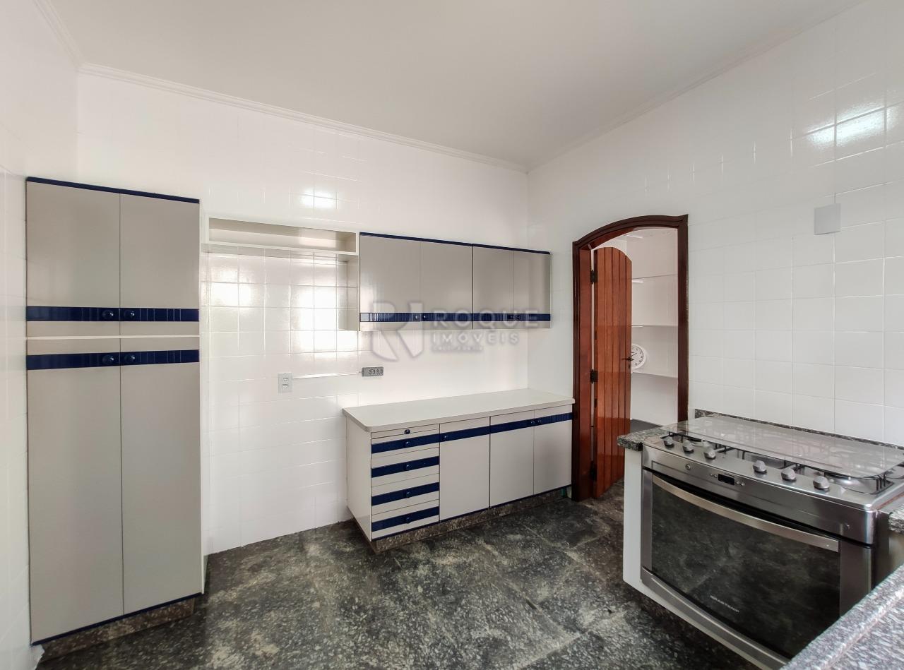 Casa em condomínio para aluguel no bairro Parque São Bento: Cozinha 