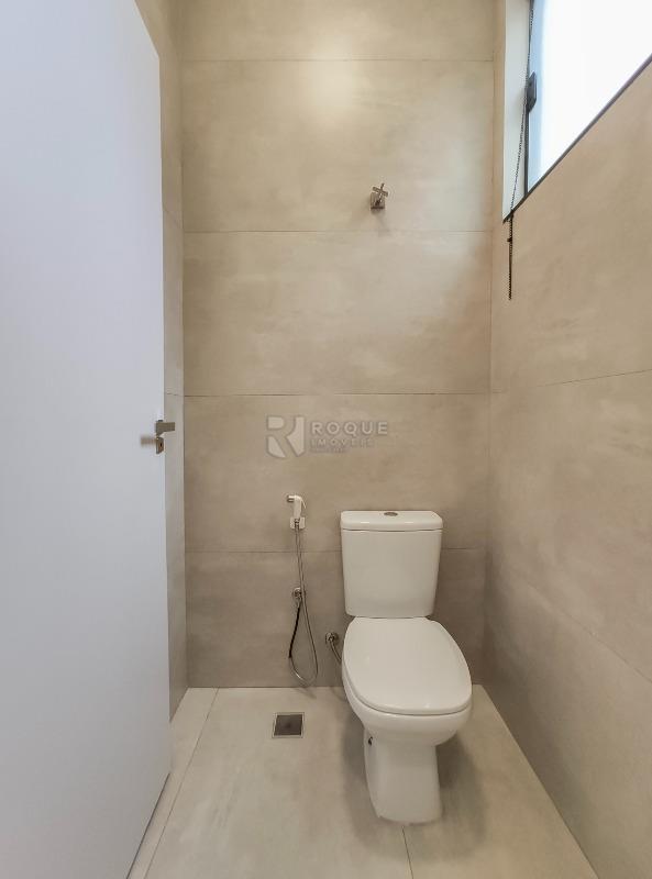 Salas/Conjuntos para aluguel no bairro Vila Claudia: WC sala 