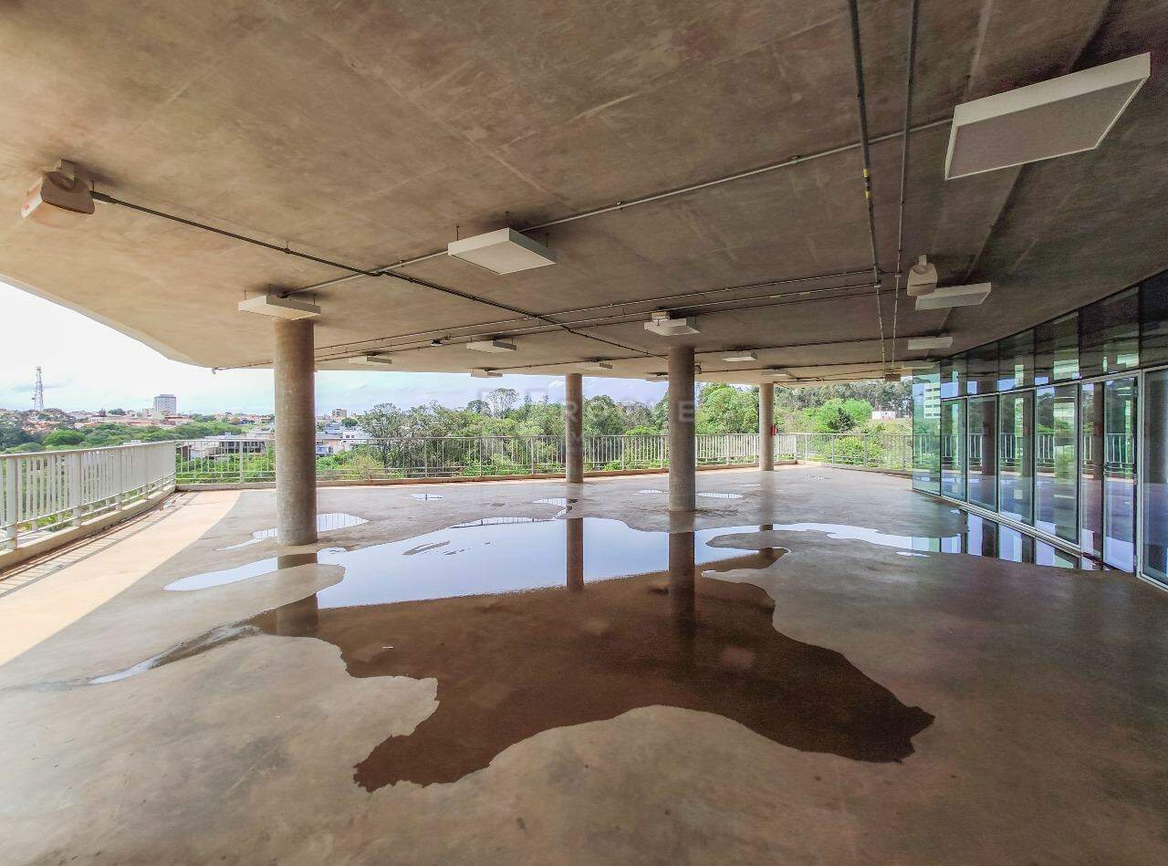 Barracão/Galpão para aluguel no bairro Jardim Nova Limeira: Espaço externo churrasqueira