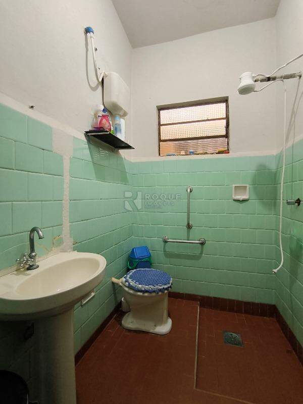 Casa Residencial à venda no bairro Jardim Consoli: BANHEIRO SOCIAL