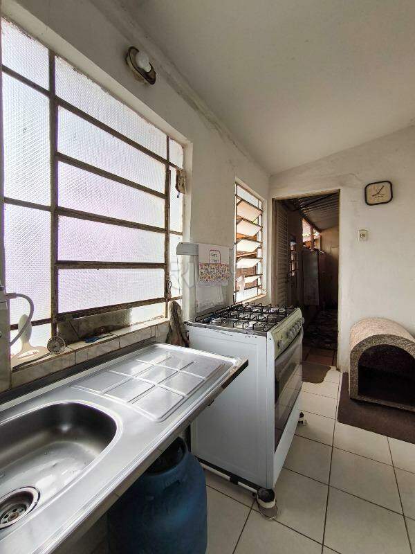 Casa Residencial à venda no bairro Jardim Consoli: COZINHA