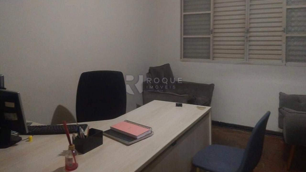 Salas/Conjuntos para aluguel no bairro Vila Cristovam: Sala