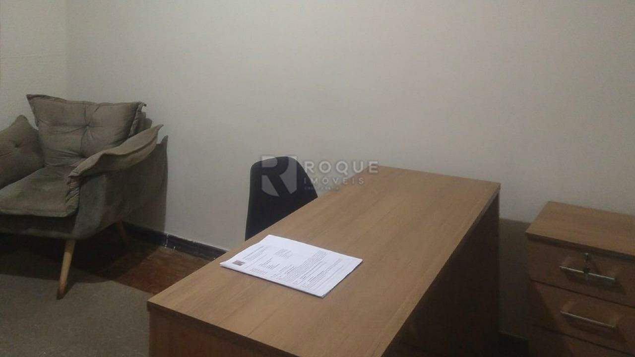 Salas/Conjuntos para aluguel no bairro Vila Cristovam: Sala