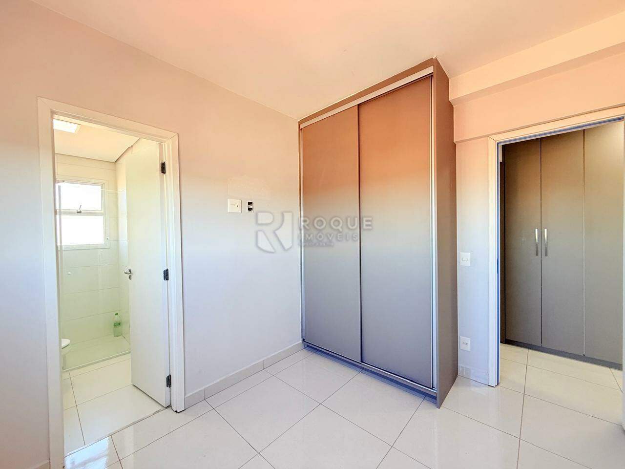 Apartamento para aluguel no bairro Vila Primavera: Dormitórios 02 Suíte