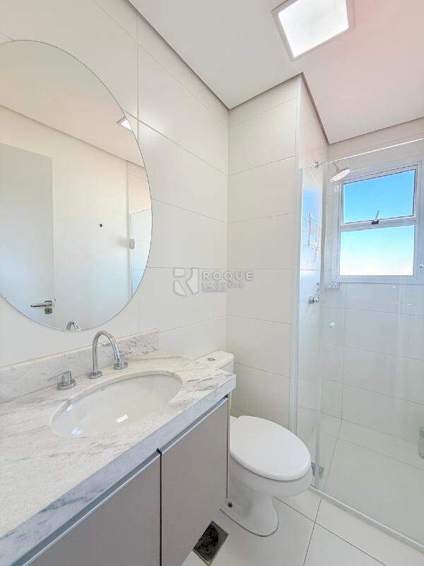 Apartamento para aluguel no bairro Vila Primavera: Wc 02 Suíte