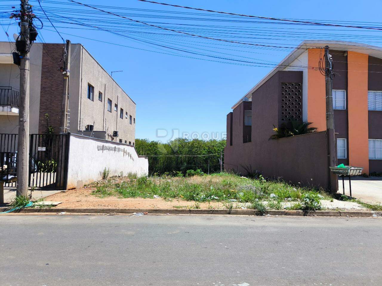 Terreno à venda no bairro Jardim Cidade Universitária I: FRENTE