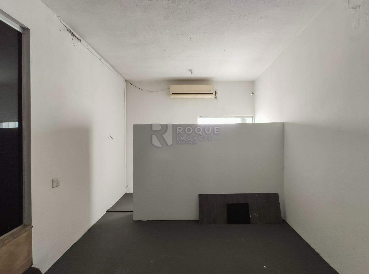 Salão para aluguel no bairro Jardim Santa Cecília: Sala 2 segundo andar 