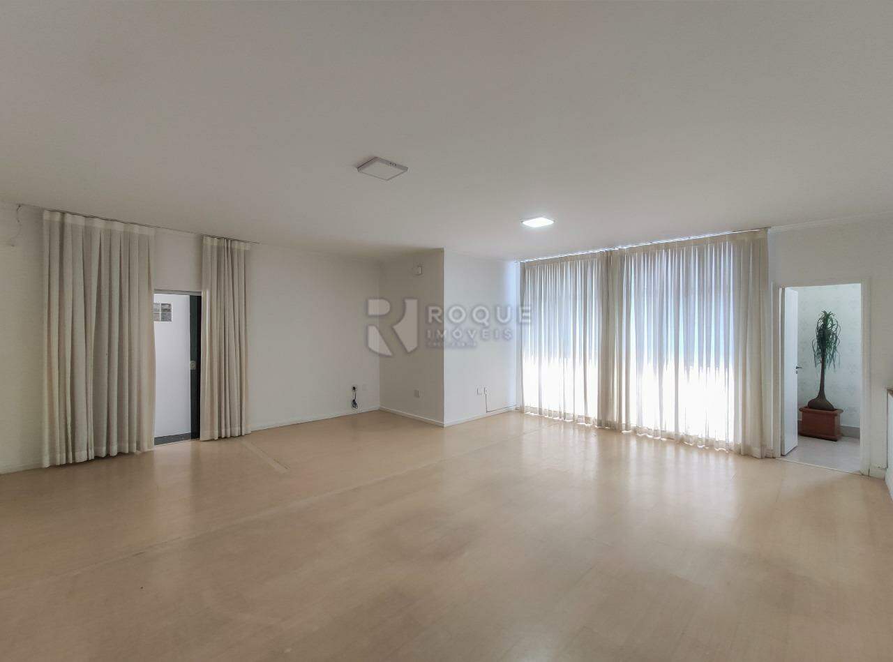 Salão para aluguel no bairro Jardim Santa Cecília: Sala segundo andar 