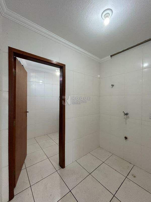 Salão para aluguel no bairro Jardim Residencial Santa Amália: Copa