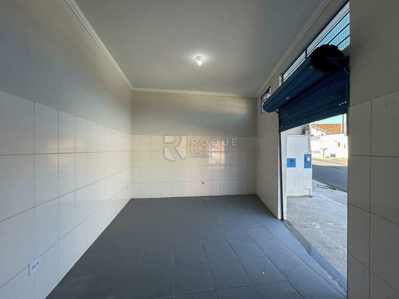 Salão para aluguel no bairro Jardim Residencial Santa Amália: Salão