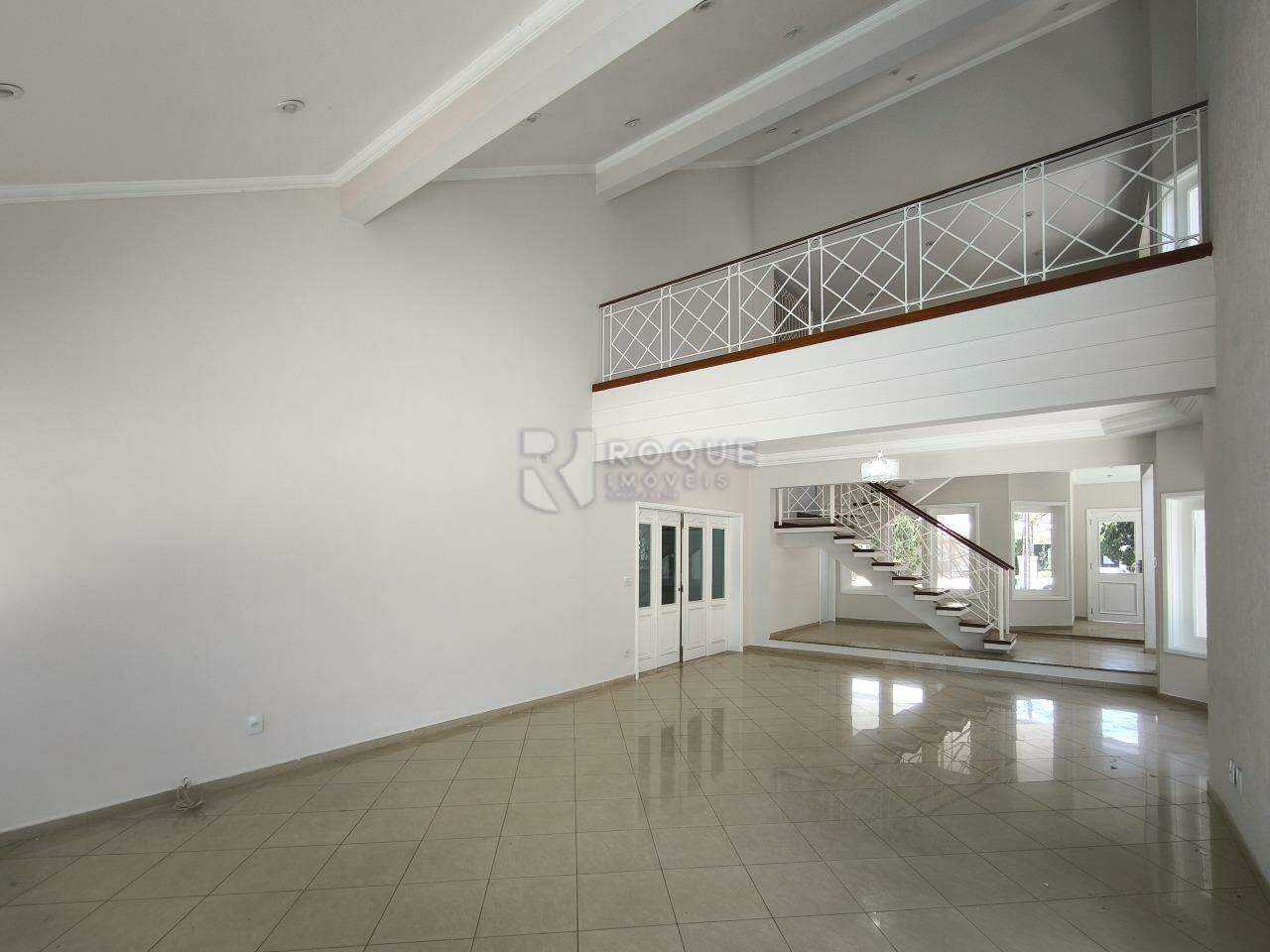 Casa em condomínio à venda no bairro Villa San Marino: SALA DE ESTAR / JANTAR