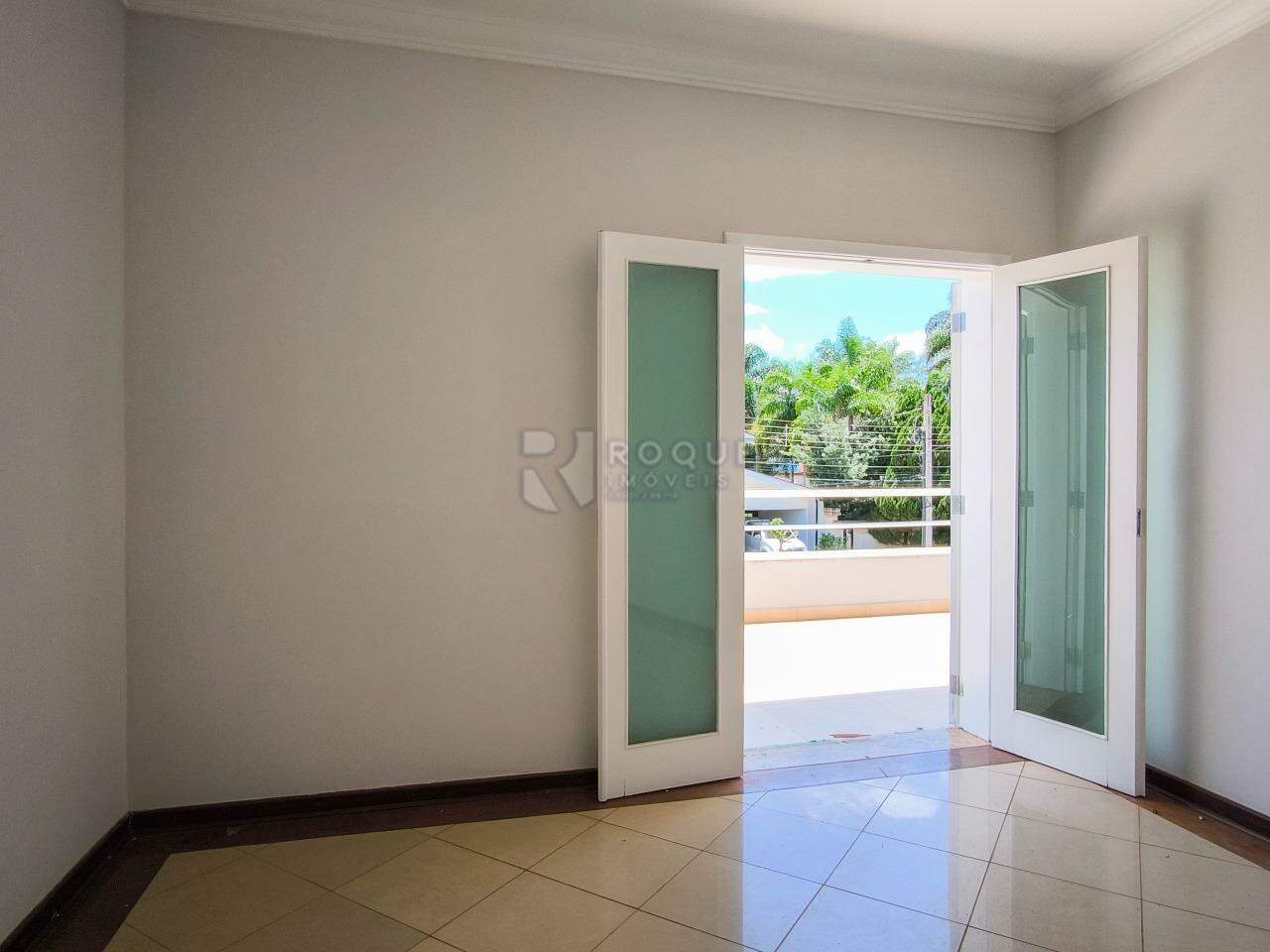Casa em condomínio à venda no bairro Villa San Marino: DORMITÓRIO 2