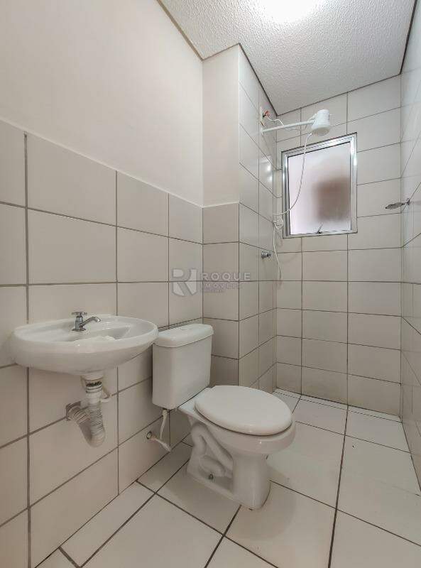 Apartamento para aluguel no bairro Jardim Parque Novo Mundo: WC social 