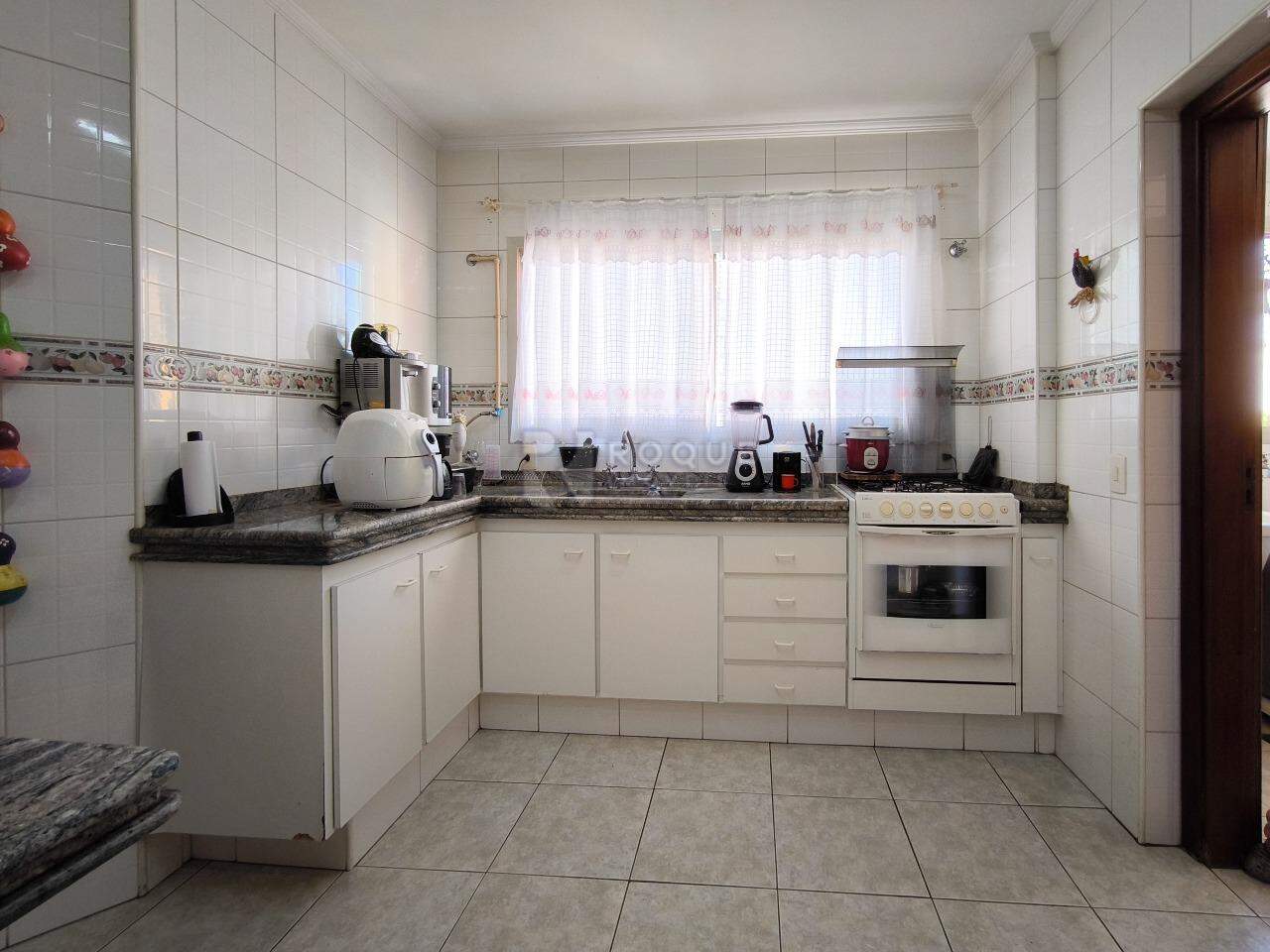 Apartamento à venda no bairro Centro: COZINHA