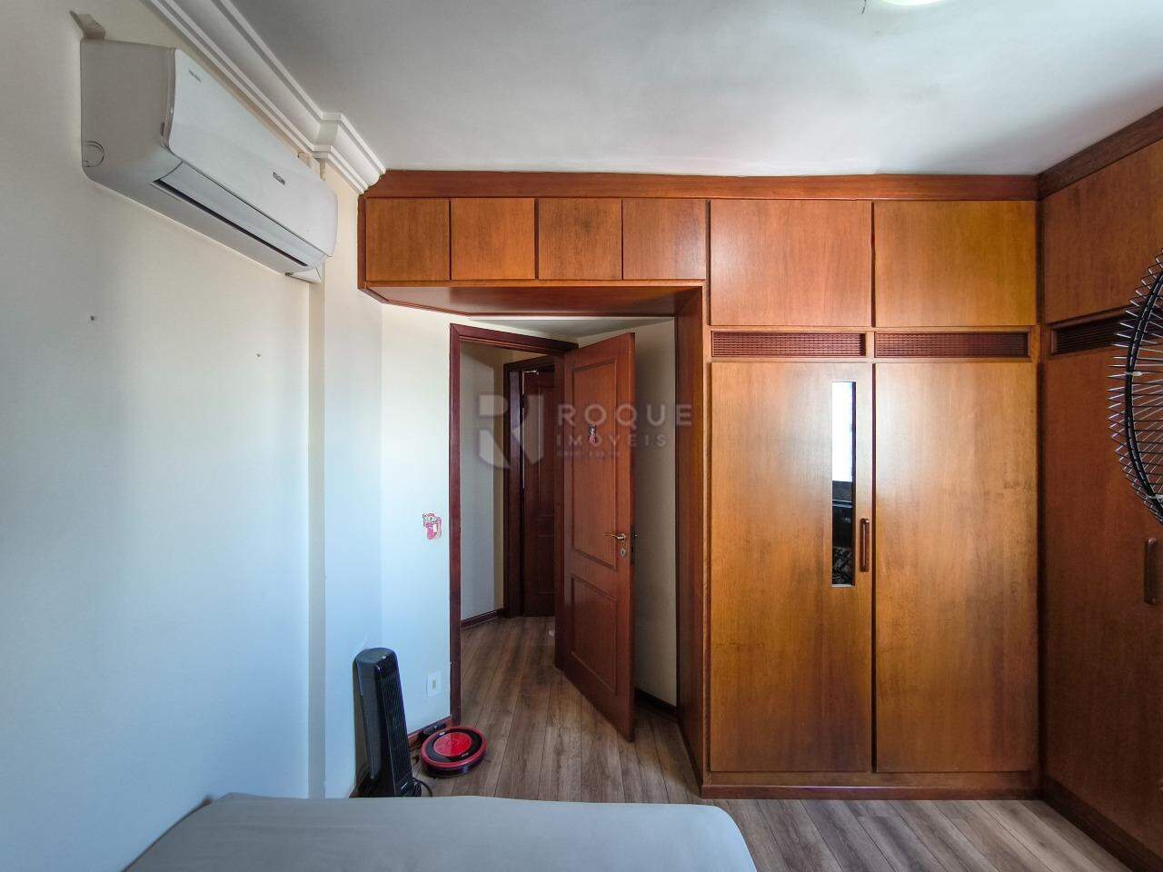 Apartamento à venda no bairro Centro: DORMITÓRIO 2