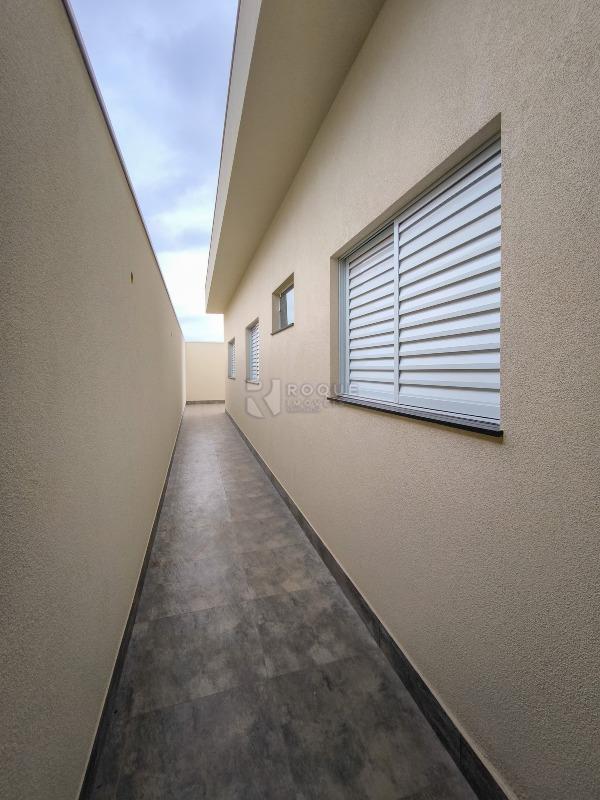 Casa Residencial à venda no bairro Residencial Colinas do Engenho I: CORREDOR EXTERNO