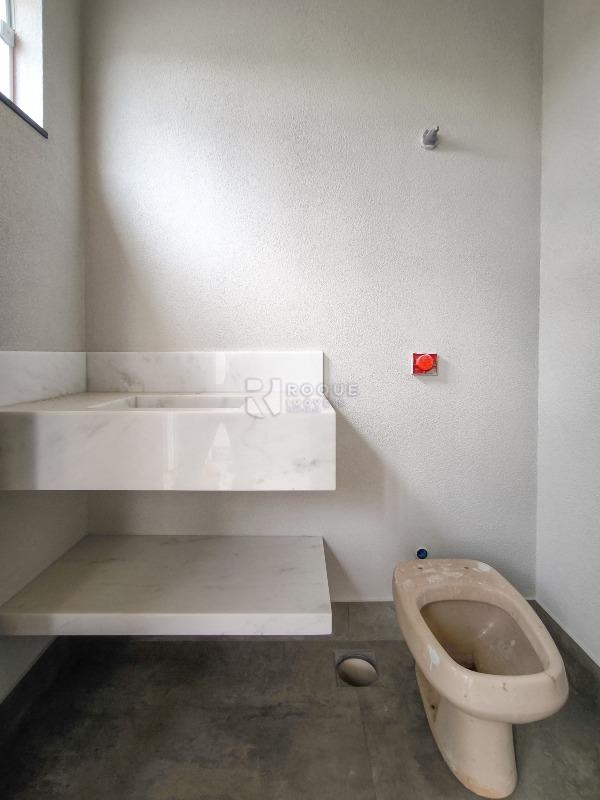 Casa Residencial à venda no bairro Residencial Colinas do Engenho I: BANHEIRO SOCIAL 2