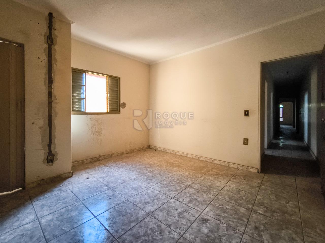 Casa Residencial à venda no bairro Jardim Caieira: SUÍTE