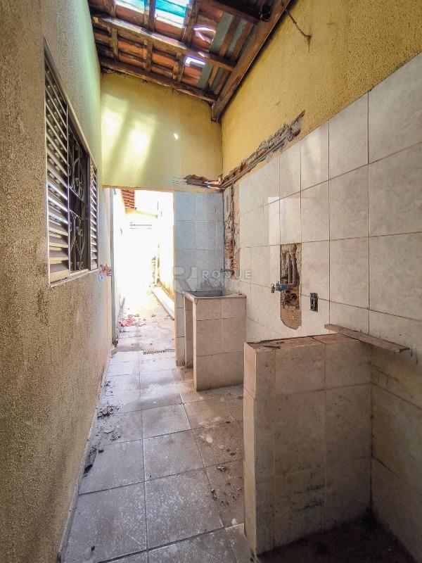 Casa Residencial à venda no bairro Jardim Caieira: LAVANDERIA