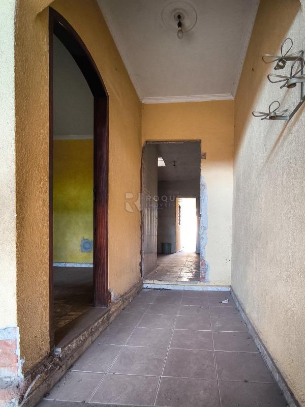 Casa Residencial à venda no bairro Jardim Caieira: HALL DE ENTRADA