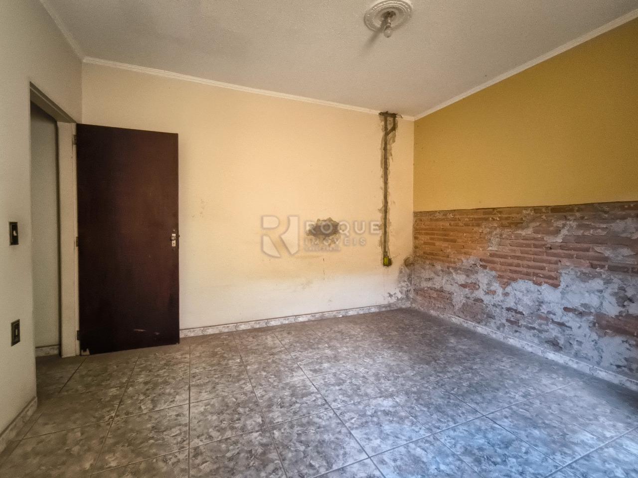 Casa Residencial à venda no bairro Jardim Caieira: SUÍTE