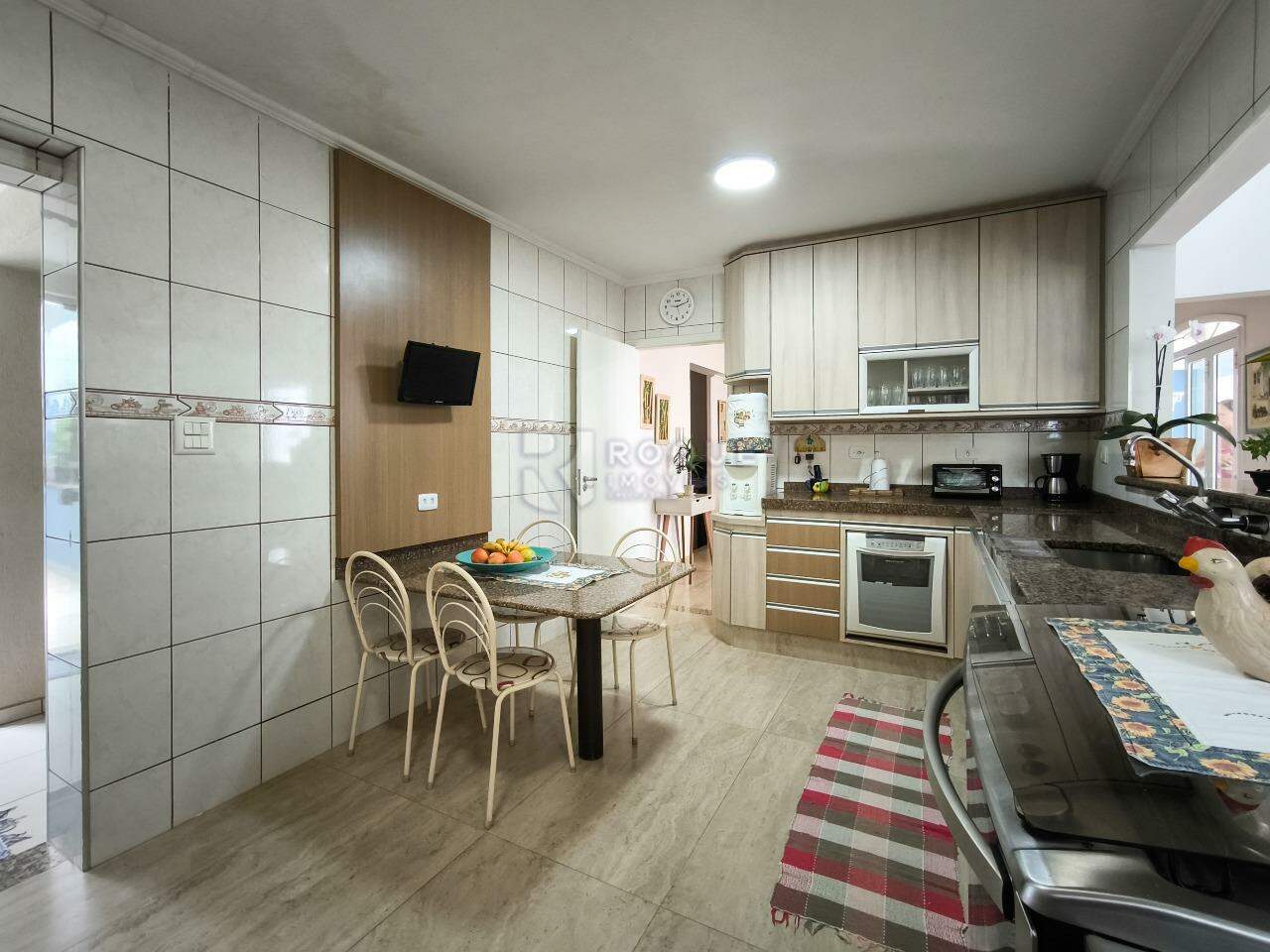 Casa Residencial à venda no bairro JARDIM PLANALTO: COZINHA