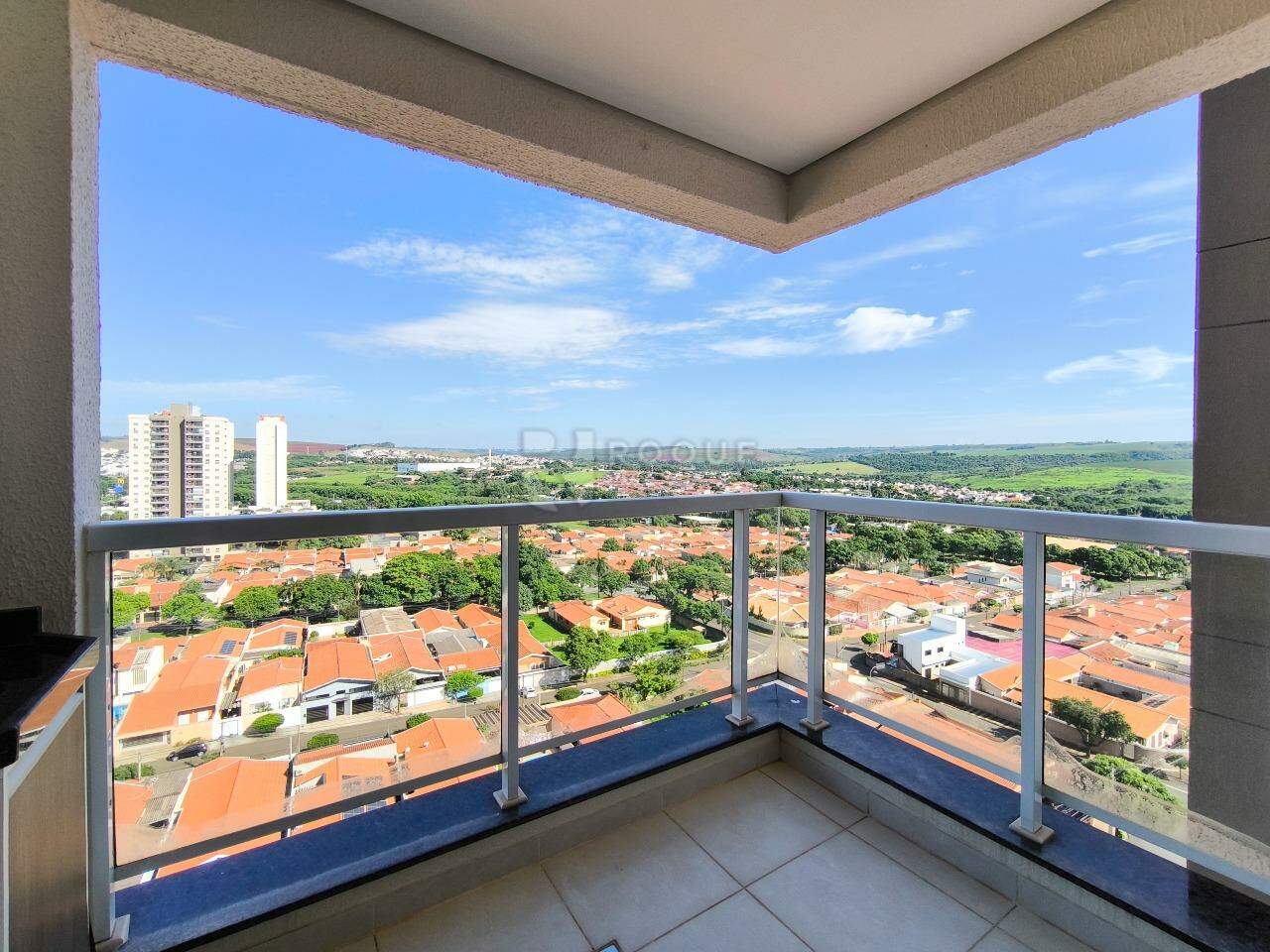 Apartamento à venda no bairro Jardim Santo André: VISTA PARCIAL