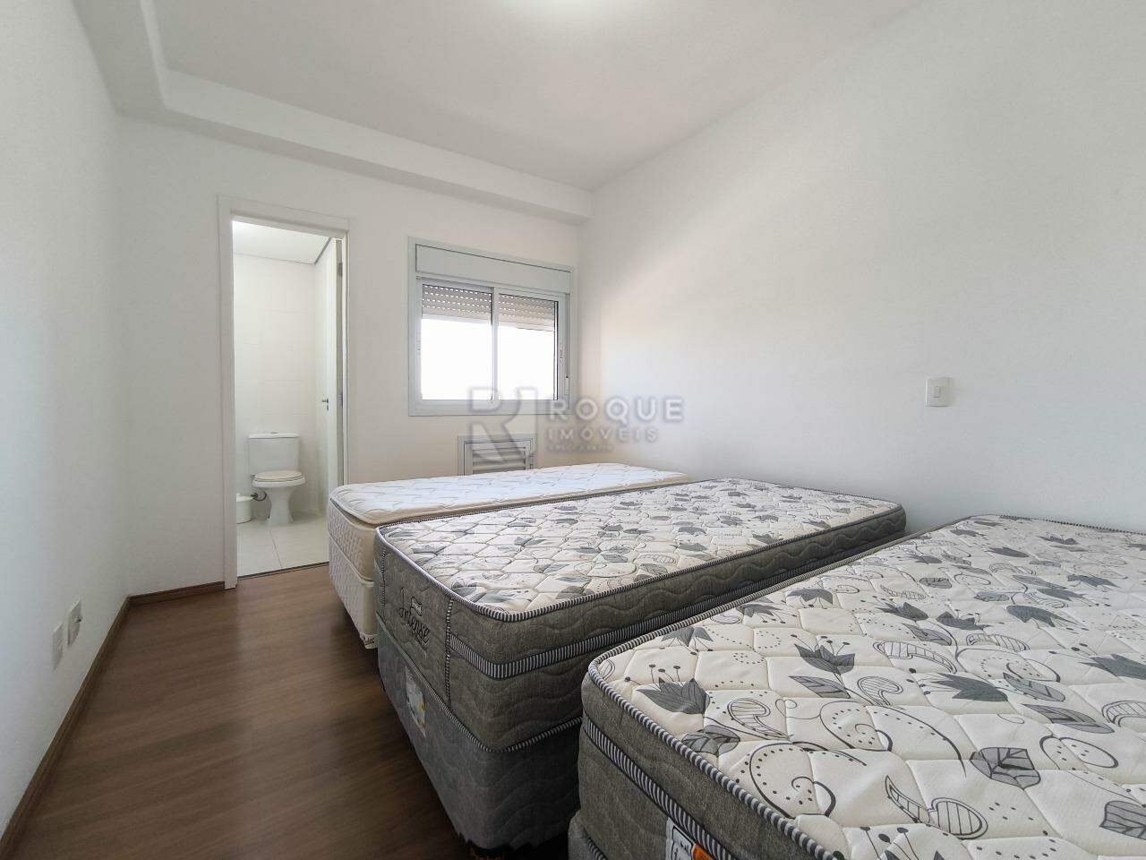 Apartamento à venda no bairro Jardim Santo André: SUÍTE